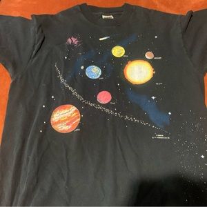 Vintage solar system graphic tshirt